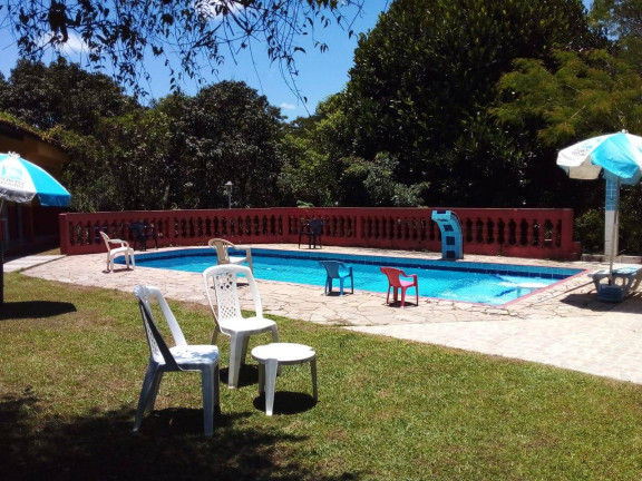 Imagem Chácara com 4 Quartos à Venda, 4.300 m² em Guararema
