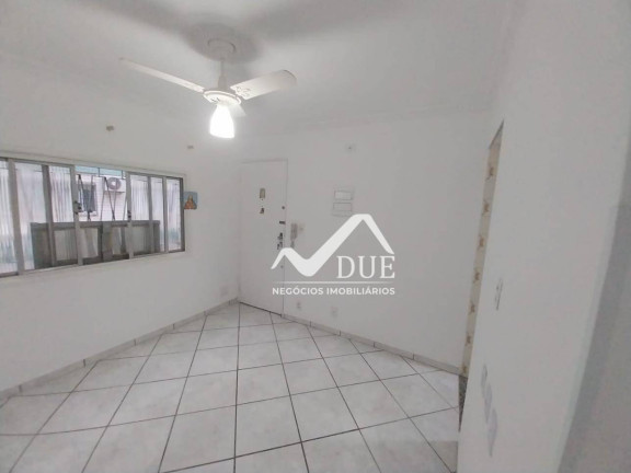 Imagem Apartamento com 2 Quartos à Venda, 72 m² em Aparecida - Santos