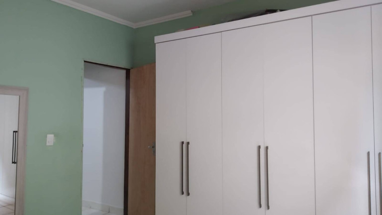 Imagem Casa com 2 Quartos à Venda,  em Taboão - Diadema