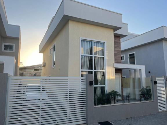 Imagem Casa com 3 Quartos à Venda, em Extensão Do Bosque - Rio Das Ostras Imagem Casa com 3 Quartos à Venda, em Extensão Do Bosque - Rio Das Ostras