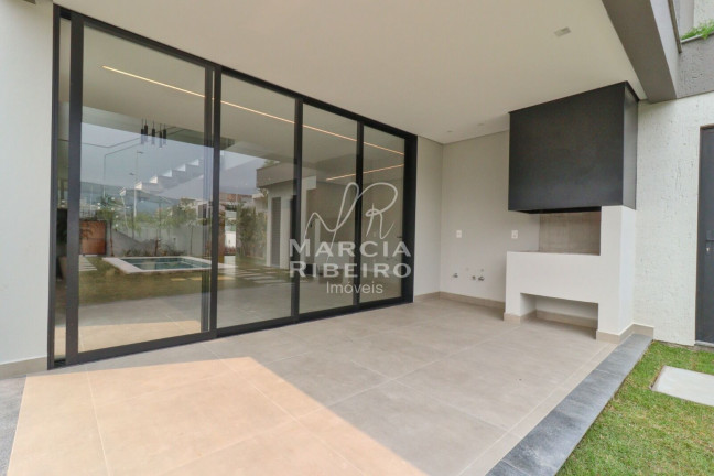 Imagem Casa com 3 Quartos à Venda, 237 m² em Lagoa Da Conceição - Florianópolis