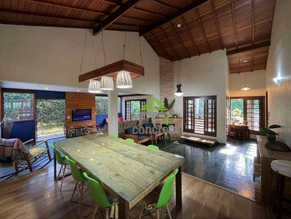 Imagem Casa de Condomínio com 4 Quartos à Venda, 220 m² em Fazendinha - Carapicuíba