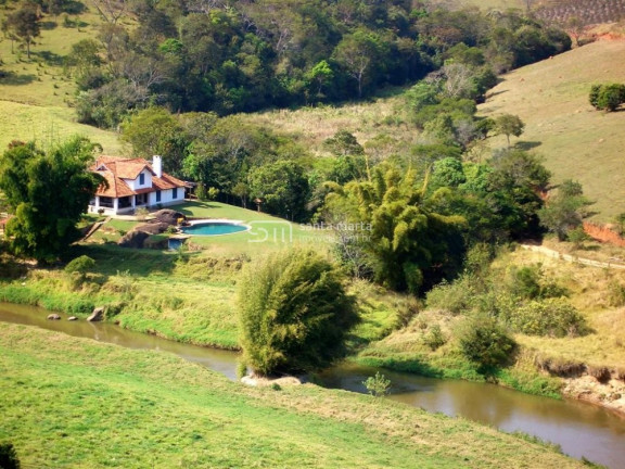 Imóvel com 3 Quartos à Venda, 19 m² em Paraitinga - Cunha