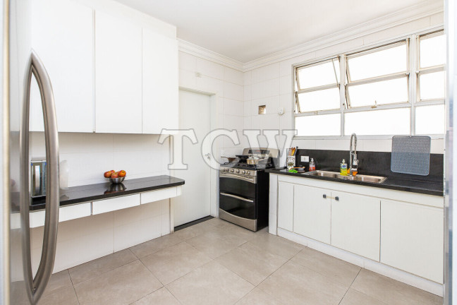 Imagem Apartamento com 3 Quartos à Venda, 330 m² em Itaim Bibi - São Paulo