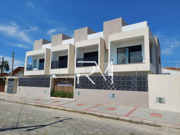Sobrado com 2 Quartos à Venda, 75 m² em Vera Cruz - Mongaguá