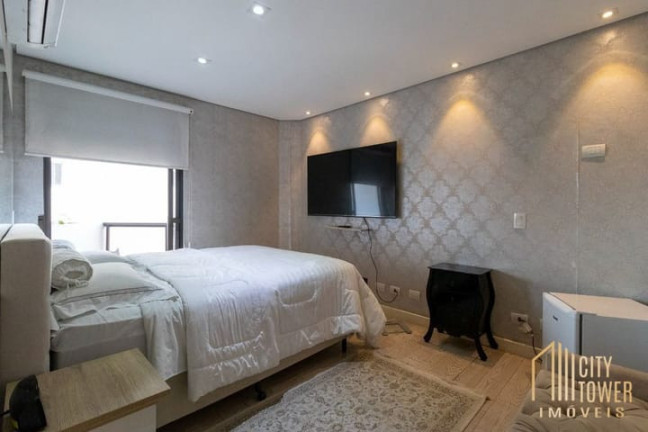 Imagem Apartamento com 4 Quartos à Venda, 260 m² em Aclimação - São Paulo