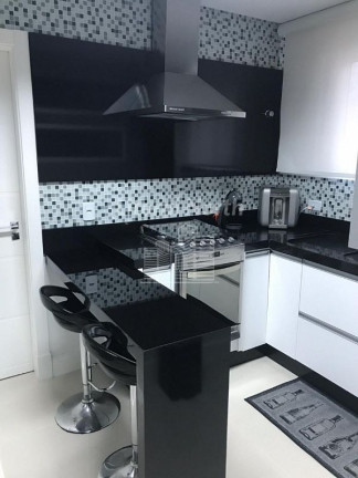 Imagem Apartamento com 3 Quartos à Venda, 130 m² em Centro - Balneário Camboriú Imagem Apartamento com 3 Quartos à Venda, 130 m² em Centro - Balneário Camboriú