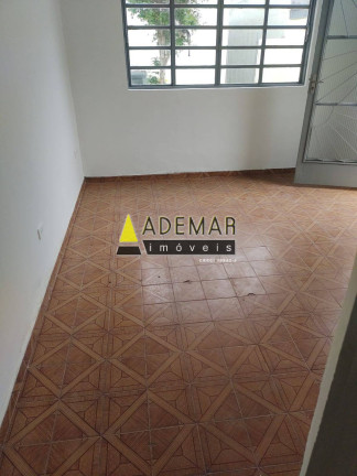 Imagem Casa à Venda, em Eldorado - Diadema Imagem Casa à Venda, em Eldorado - Diadema