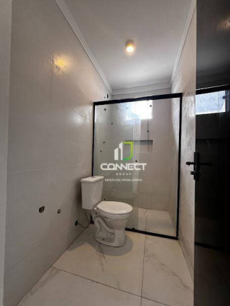 Imagem Casa com 2 Quartos à Venda, 50 m² em Espinheiros - Itajaí