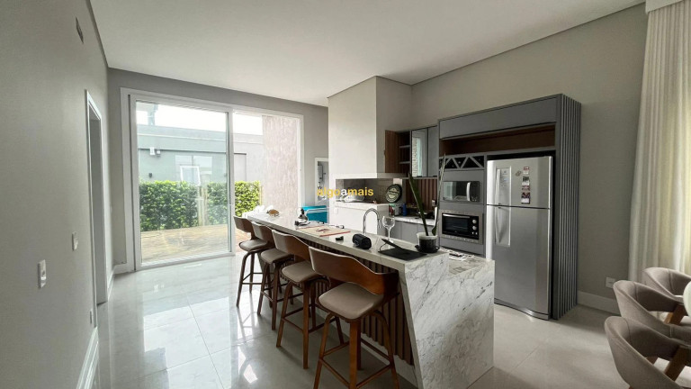 Imagem Casa com 4 Quartos à Venda, 164 m² em Condominio Dubai Resort - Capão Da Canoa Imagem Casa com 4 Quartos à Venda, 164 m² em Condominio Dubai Resort - Capão Da Canoa