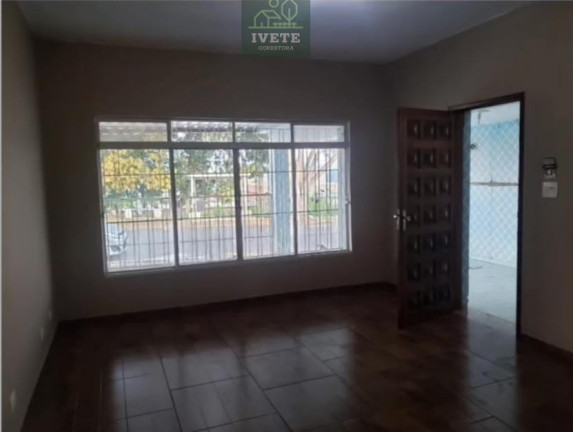 Imagem Casa com 3 Quartos à Venda, 199 m² em Centro - águas De Lindóia