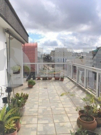 Imagem Imóvel com 2 Quartos à Venda, 131 m² em Menino Deus - Porto Alegre