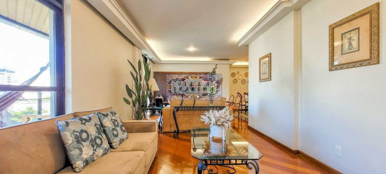 Imagem Apartamento com 3 Quartos à Venda, 215 m² em Santa Rosa - Niterói Imagem Apartamento com 3 Quartos à Venda, 215 m² em Santa Rosa - Niterói
