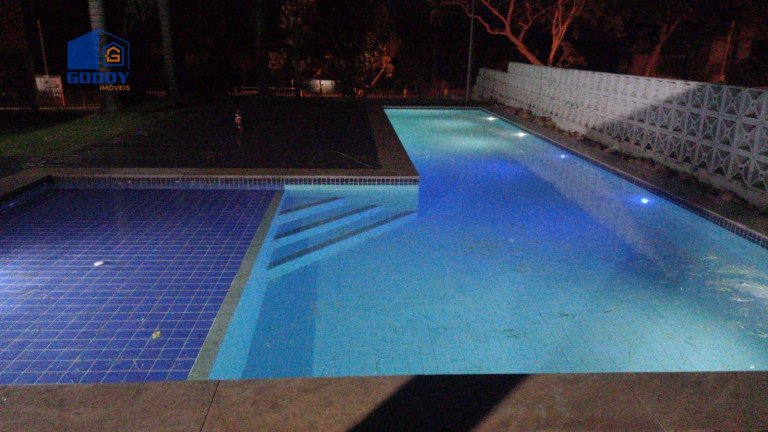 Imagem Casa com 4 Quartos à Venda, 600 m² em Zona Rural - Chapada Dos Guimarães
