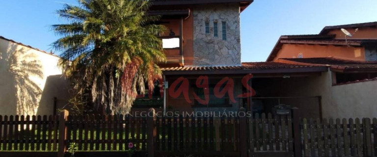 Casa com 3 Quartos à Venda, 360 m² em Pontal De Santa Marina - Caraguatatuba