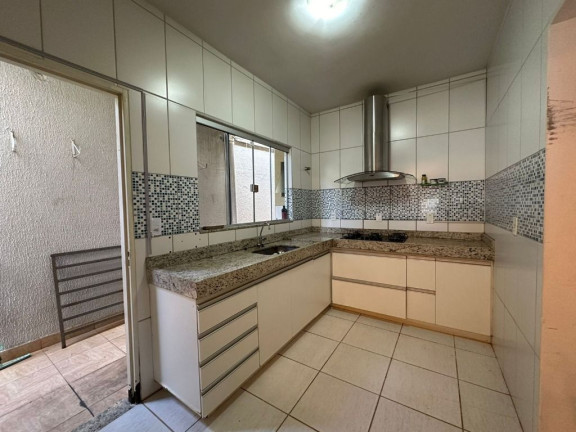 Imagem Casa com 2 Quartos à Venda, 96 m² em Residencial Brisas Da Mata - Goiânia Imagem Casa com 2 Quartos à Venda, 96 m² em Residencial Brisas Da Mata - Goiânia