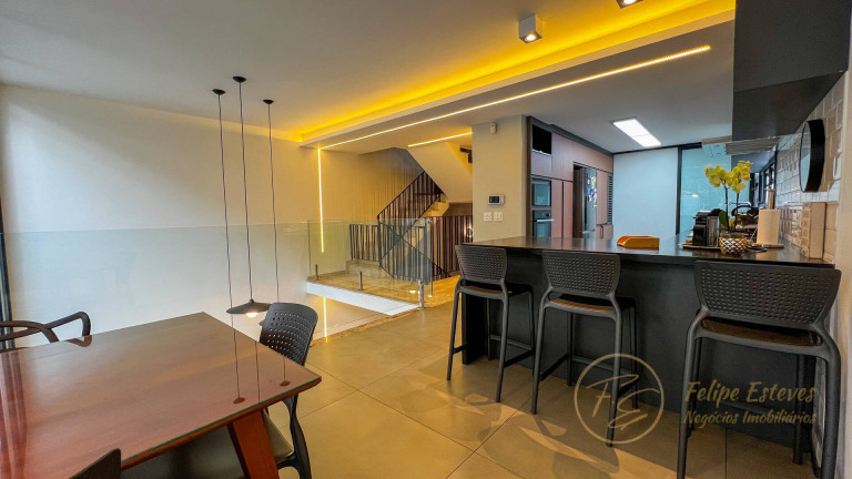 Imagem Casa com 4 Quartos à Venda, 498 m² em Chácara Monte Alegre - São Paulo