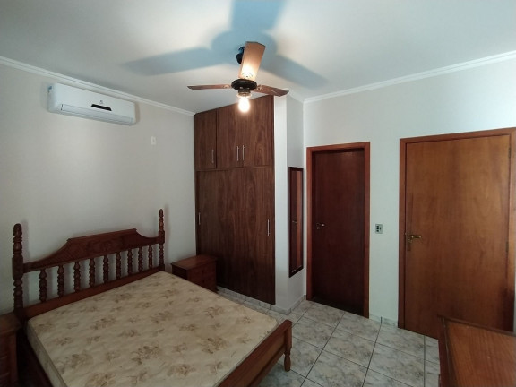 Imagem Imóvel com 4 Quartos à Venda, em Riviera - Bertioga Imagem Imóvel com 4 Quartos à Venda, em Riviera - Bertioga