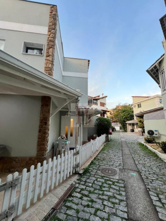 Casa com 3 Quartos à Venda, 168 m² em Barra Da Tijuca - Rio De Janeiro