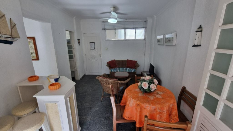 Imagem Apartamento com 1 Quarto à Venda, 55 m² em Pitangueiras - Guarujá