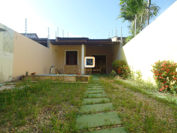 Imagem Casa com 3 Quartos à Venda, em Lagoa Redonda - Fortaleza Imagem Casa com 3 Quartos à Venda, em Lagoa Redonda - Fortaleza