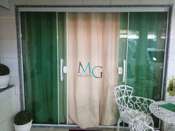 Imagem Casa com 4 Quartos à Venda, 195 m² em Paciência - Rio De Janeiro