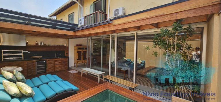 Imagem Casa com 4 Quartos à Venda, 233 m² em Juqueí - São Sebastião Imagem Casa com 4 Quartos à Venda, 233 m² em Juqueí - São Sebastião