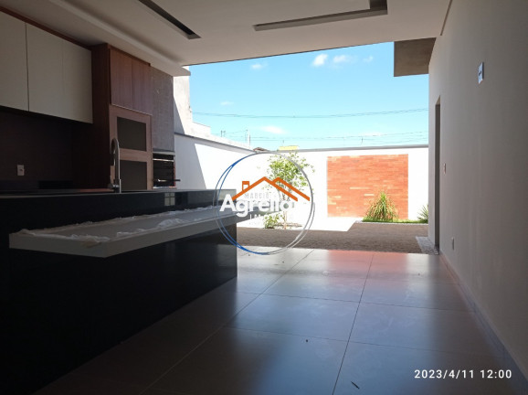 Imagem Imóvel com 3 Quartos à Venda, 196 m² em Condominio Residencial Califórnia - Estiva Gerbi Imagem Imóvel com 3 Quartos à Venda, 196 m² em Condominio Residencial Califórnia - Estiva Gerbi