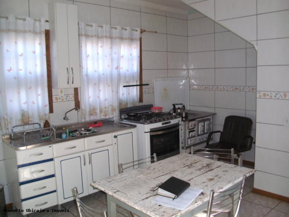 Imagem Casa com 5 Quartos à Venda, 216 m² em Pé De Plátano - Santa Maria