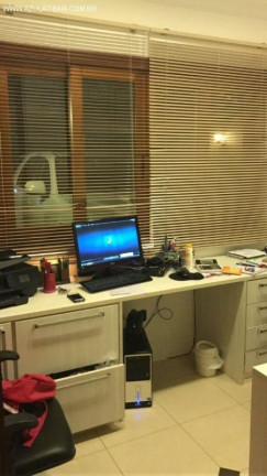 Imagem Casa com 4 Quartos à Venda, 260 m² em Condominio Sao Felipe - Atibaia