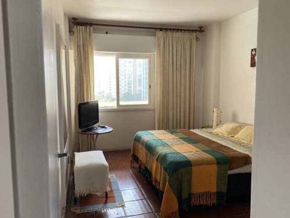 Imagem Apartamento com 4 Quartos à Venda, 130 m² em Pitangueiras - Guarujá