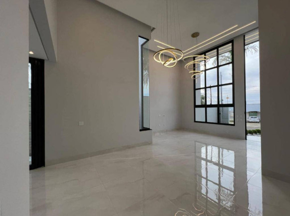 Imagem Casa com 3 Quartos à Venda, 360 m² em Estância Itaguaí - Caldas Novas Imagem Casa com 3 Quartos à Venda, 360 m² em Estância Itaguaí - Caldas Novas