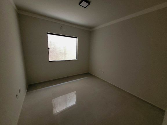 Imagem Casa com 3 Quartos à Venda, 103 m² em Praia De Itaipuaçu (itaipuaçu) - Maricá Imagem Casa com 3 Quartos à Venda, 103 m² em Praia De Itaipuaçu (itaipuaçu) - Maricá
