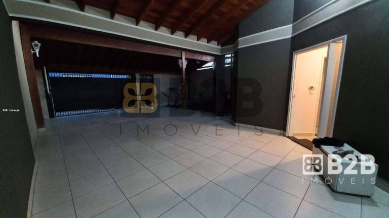 Imagem Casa com 3 Quartos à Venda, 250 m² em Jardim Paulista - Bauru Imagem Casa com 3 Quartos à Venda, 250 m² em Jardim Paulista - Bauru