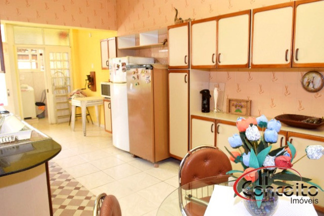 Imagem Casa com 9 Quartos à Venda, 420 m² em Jardim Samambaia - Ubatuba
