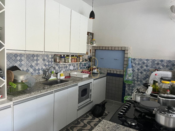 Imagem Casa com 5 Quartos à Venda, 272 m² em Caravelle - Londrina