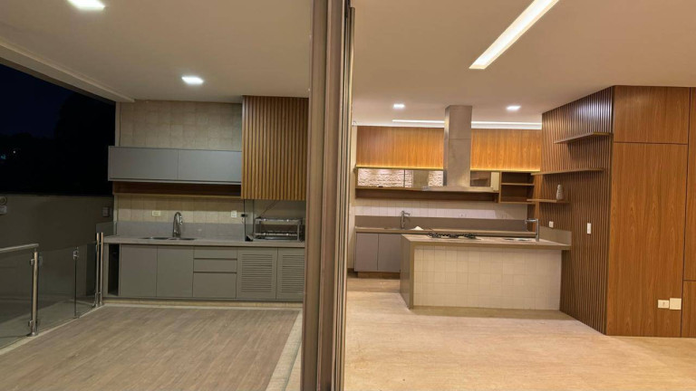 Imagem Casa com 4 Quartos à Venda, 434 m² em Vila De Solaia - Barueri Imagem Casa com 4 Quartos à Venda, 434 m² em Vila De Solaia - Barueri