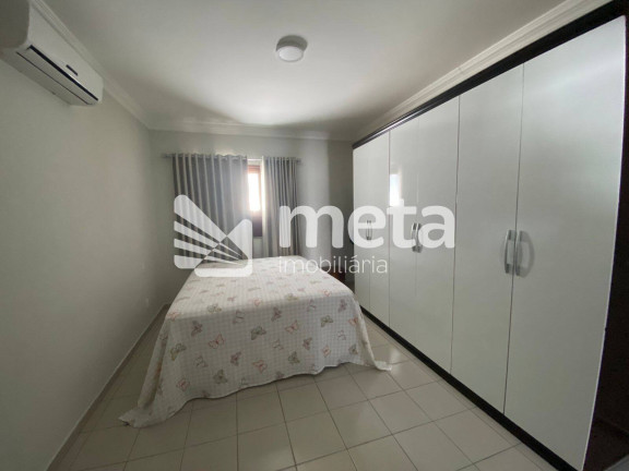 Imagem Casa com 3 Quartos à Venda, 250 m² em Vila Eduardo - Petrolina Imagem Casa com 3 Quartos à Venda, 250 m² em Vila Eduardo - Petrolina