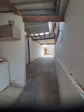 Imagem Casa com 2 Quartos à Venda, 245 m² em Jundiaí