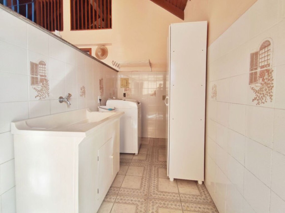 Imagem Casa com 4 Quartos à Venda, 256 m² em Glória - Porto Alegre