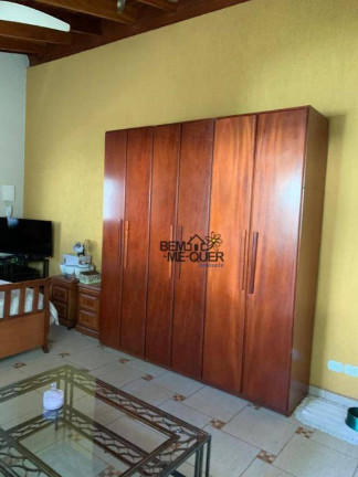 Imagem Casa com 3 Quartos à Venda, 300 m² em Parque São Domingos - São Paulo Imagem Casa com 3 Quartos à Venda, 300 m² em Parque São Domingos - São Paulo