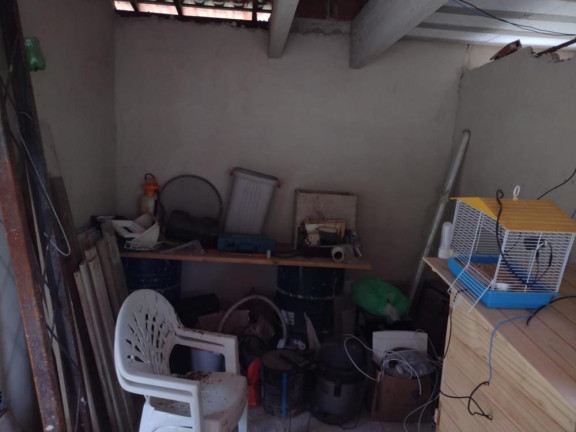 Imagem Imóvel com 2 Quartos para Alugar, 25 m² em Campo Grande - Rio De Janeiro