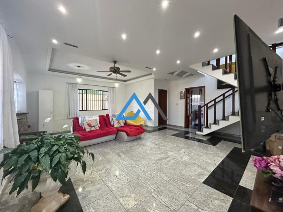 Imagem Casa com 3 Quartos à Venda, 196 m² em Nova Caieiras - Caieiras