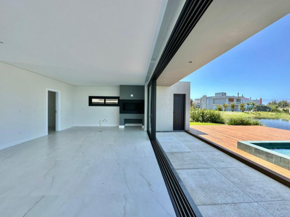 Imagem Casa com 5 Quartos à Venda, 270 m² em -- - Capao Da Canoa