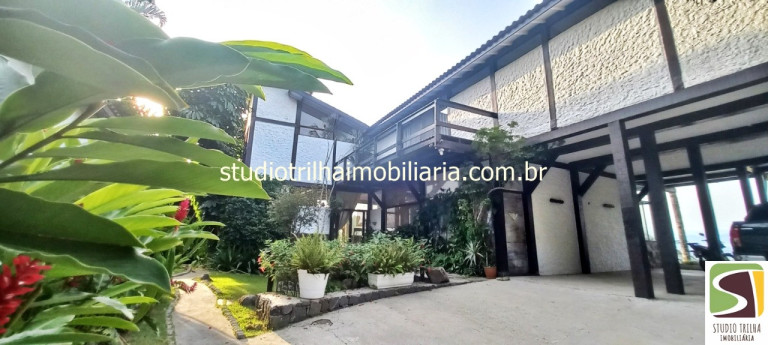 Imagem Sobrado com 6 Quartos à Venda, em Pacuíba - Ilhabela Imagem Sobrado com 6 Quartos à Venda, em Pacuíba - Ilhabela