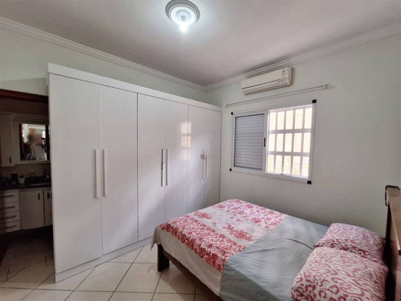 Imagem Casa com 3 Quartos à Venda, 84 m² em Guilhermina - Praia Grande Imagem Casa com 3 Quartos à Venda, 84 m² em Guilhermina - Praia Grande