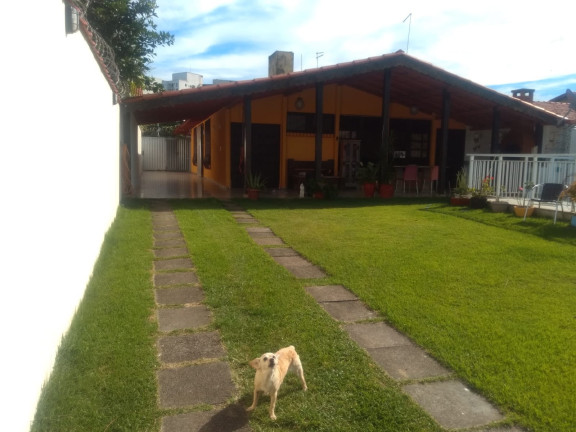 Casa com 4 Quartos à Venda, 360 m² em Lagoa De Jacaraípe - Serra