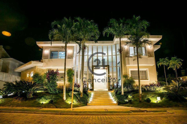 Casa com 5 Quartos à Venda, 436 m² em Jurerê - Florianópolis