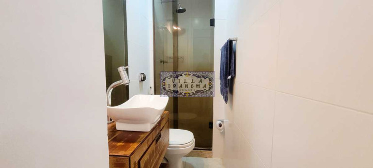 Imagem Apartamento com 3 Quartos à Venda, 90 m² em Humaitá - Rio De Janeiro Imagem Apartamento com 3 Quartos à Venda, 90 m² em Humaitá - Rio De Janeiro