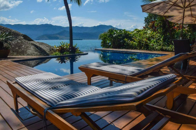 Imagem Casa com 6 Quartos à Venda, 1.500 m² em Praia Do Curral - Ilhabela Imagem Casa com 6 Quartos à Venda, 1.500 m² em Praia Do Curral - Ilhabela